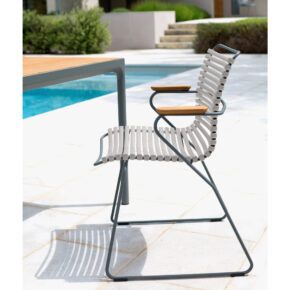 Houe "Click" Gartenstuhl mit Armlehnen, Kunststoff-Lamellen muted white