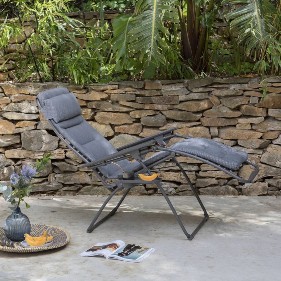 Lafuma Relaxliege "Futura BeComfort", Stahl titane, Textilgewebe silver © LAFUMA MOBILIER - Pierrick Verny